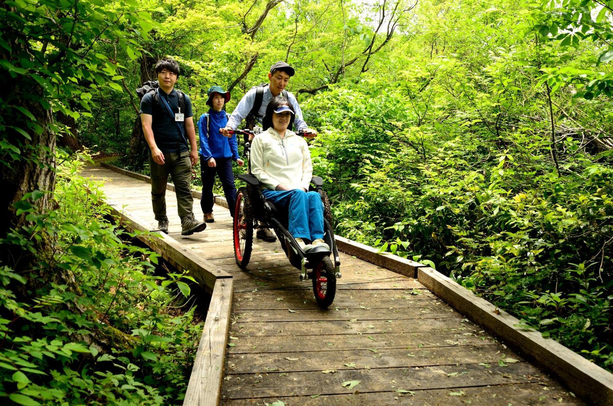 Nabekura Kougen Mori-No-Ie Hotel Iiyama Buitenkant foto